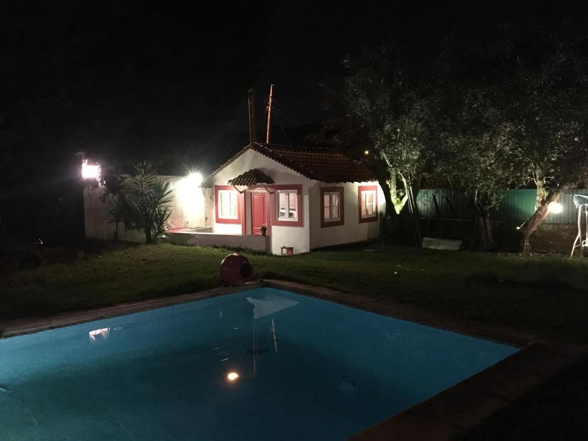 Lisbon Cozy House W/Garden And Pool Villa Valejas Exterior photo